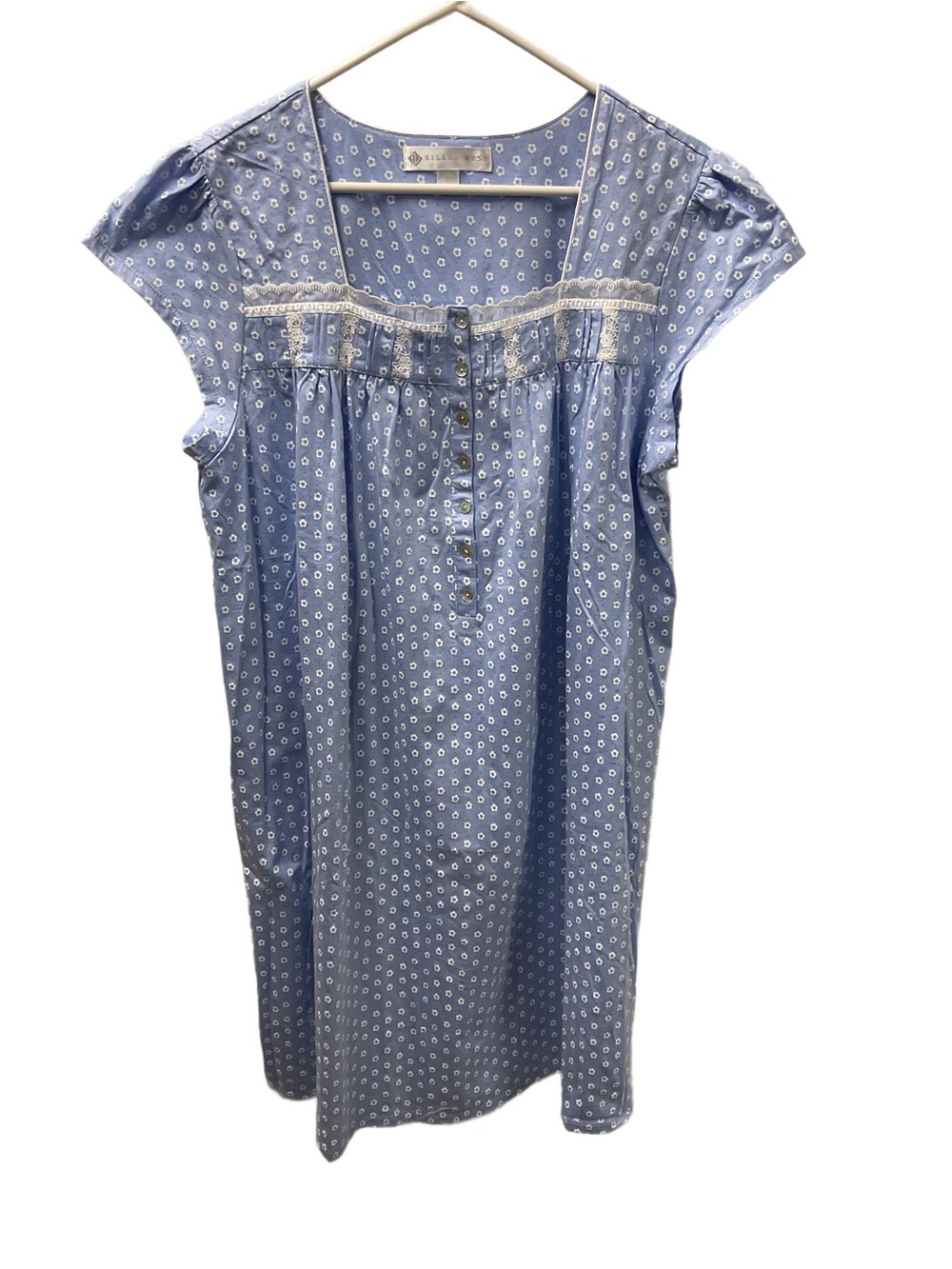 New Eileen West Blue and White Lace Front Nightgown